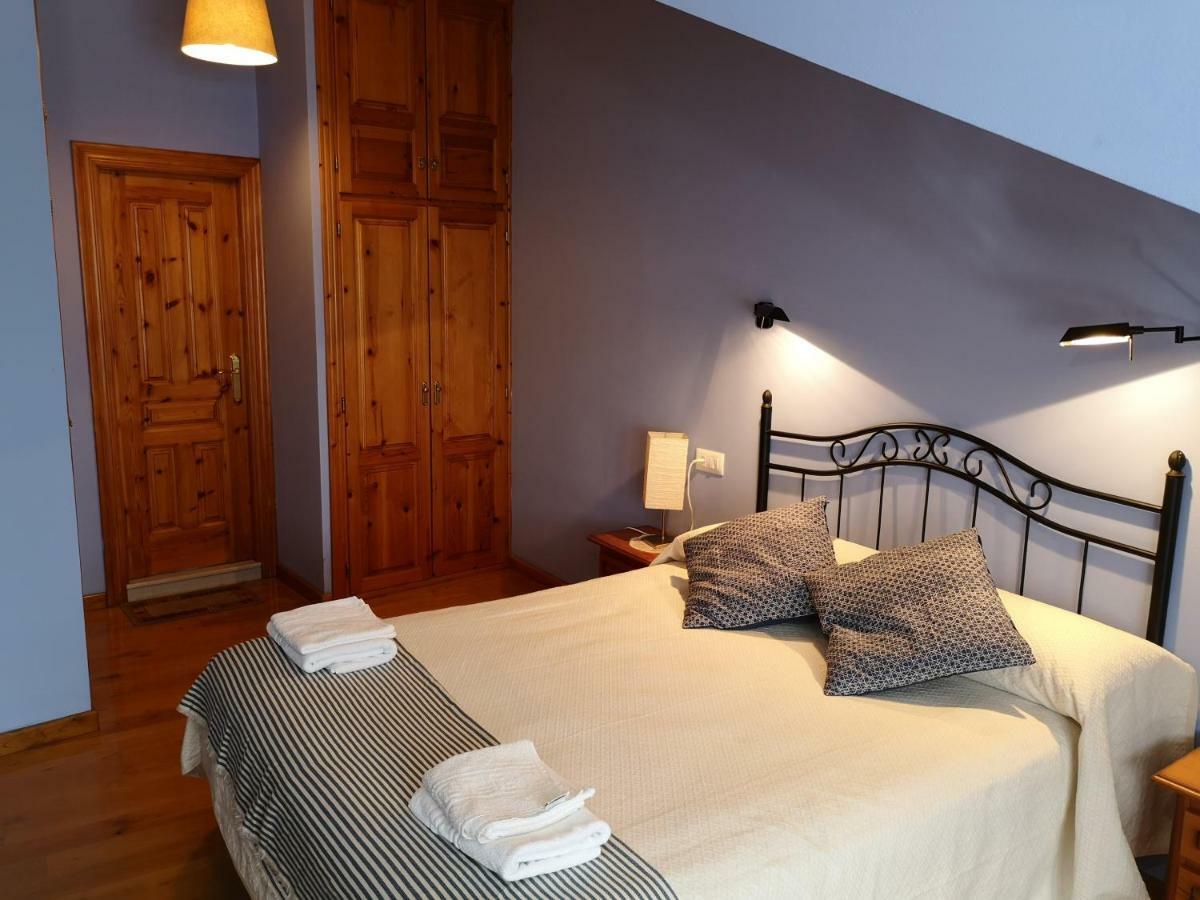 Casa Guela Holiday home *